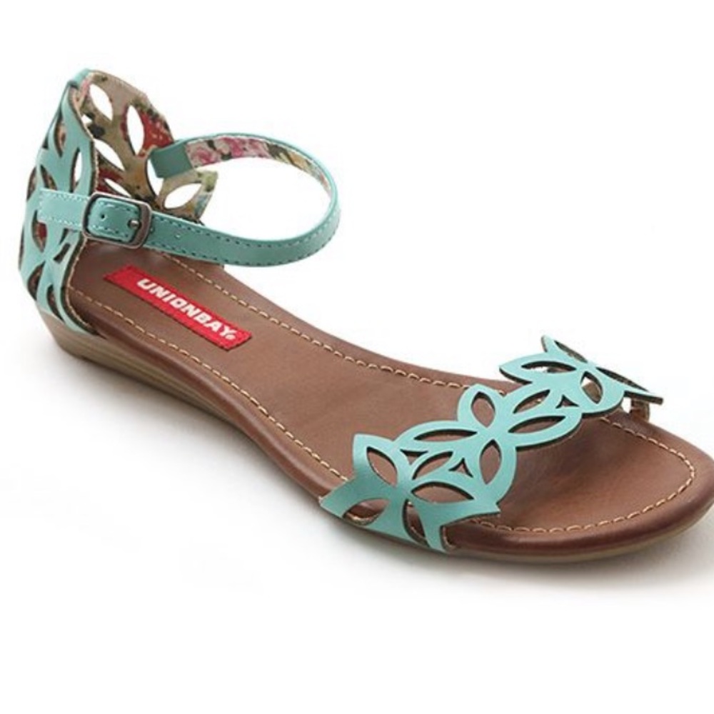 UNION BAY | white laser cut sandals